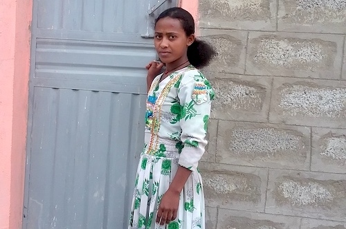 Адебар борется с детскими браками в Эфиопии